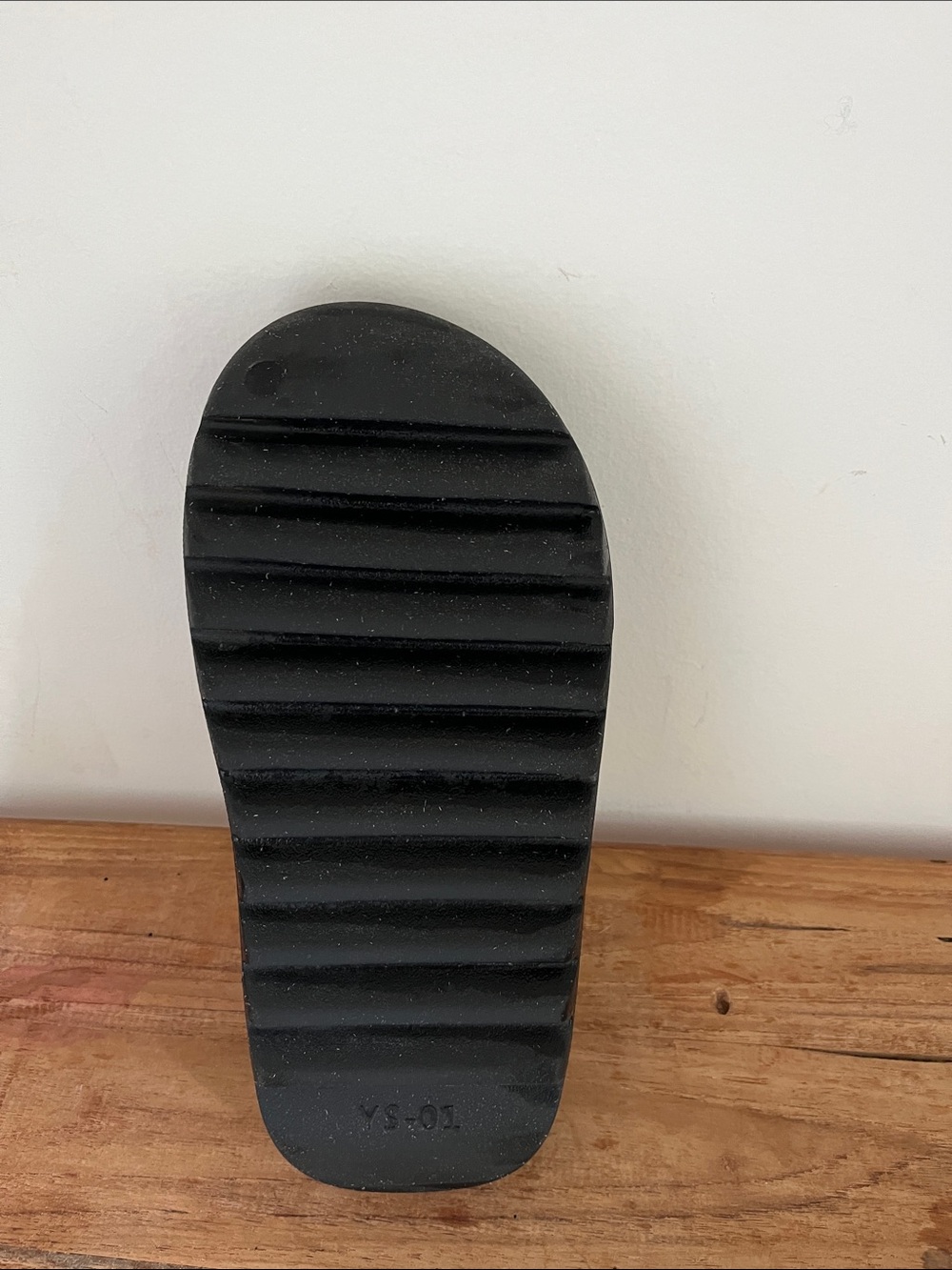 Yeezy slides / YZY YS-01 black . Size US Men 7 - Picture 6 of 7